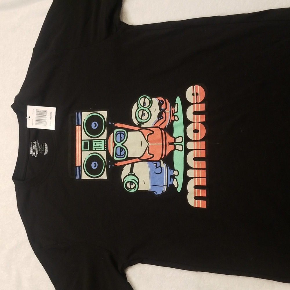 New Minions Movie Tee Short Sleeve Universal Studios Unisex Medium Shirt Black